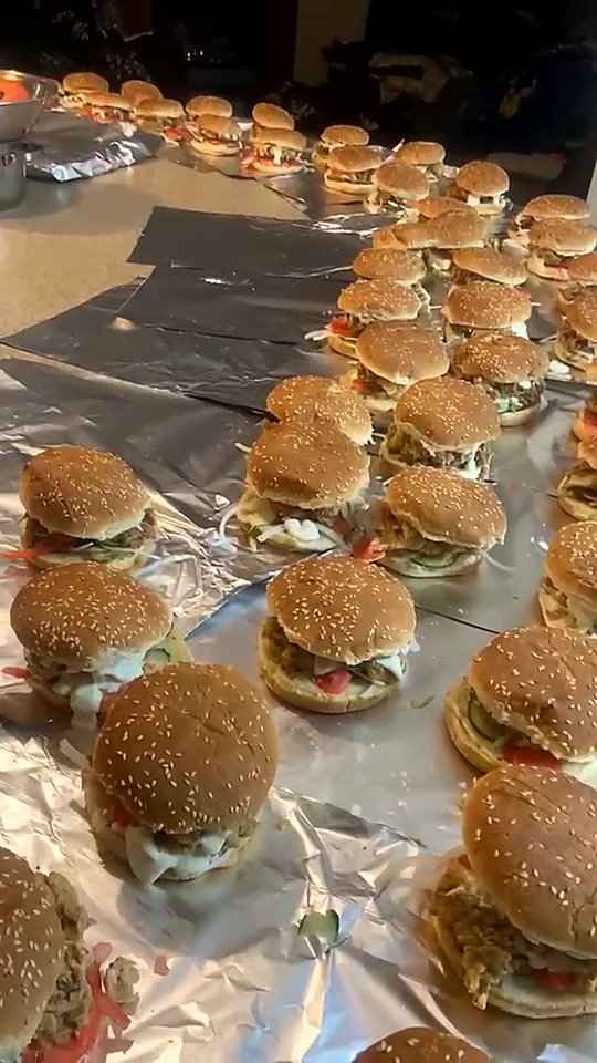 Rows of bun kababs
